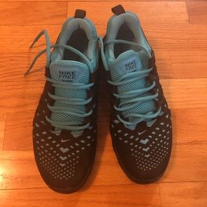 Nike Men’s sneaker ( Nike free trainer 5.0)